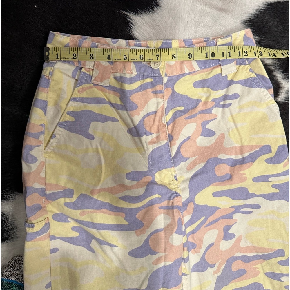 Topshop high rise straight leg utility pants in pastel camo print size 4 - Picture 10 of 13